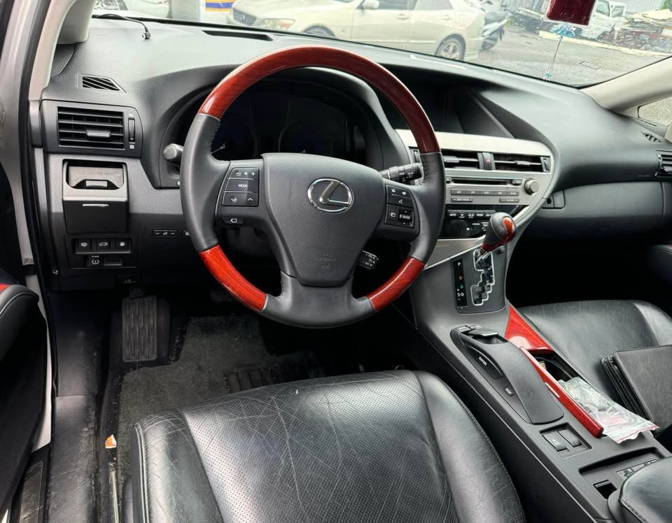 Lexus RX450h Hybrid 整車拆賣 二手零件照片 - Orange Garage