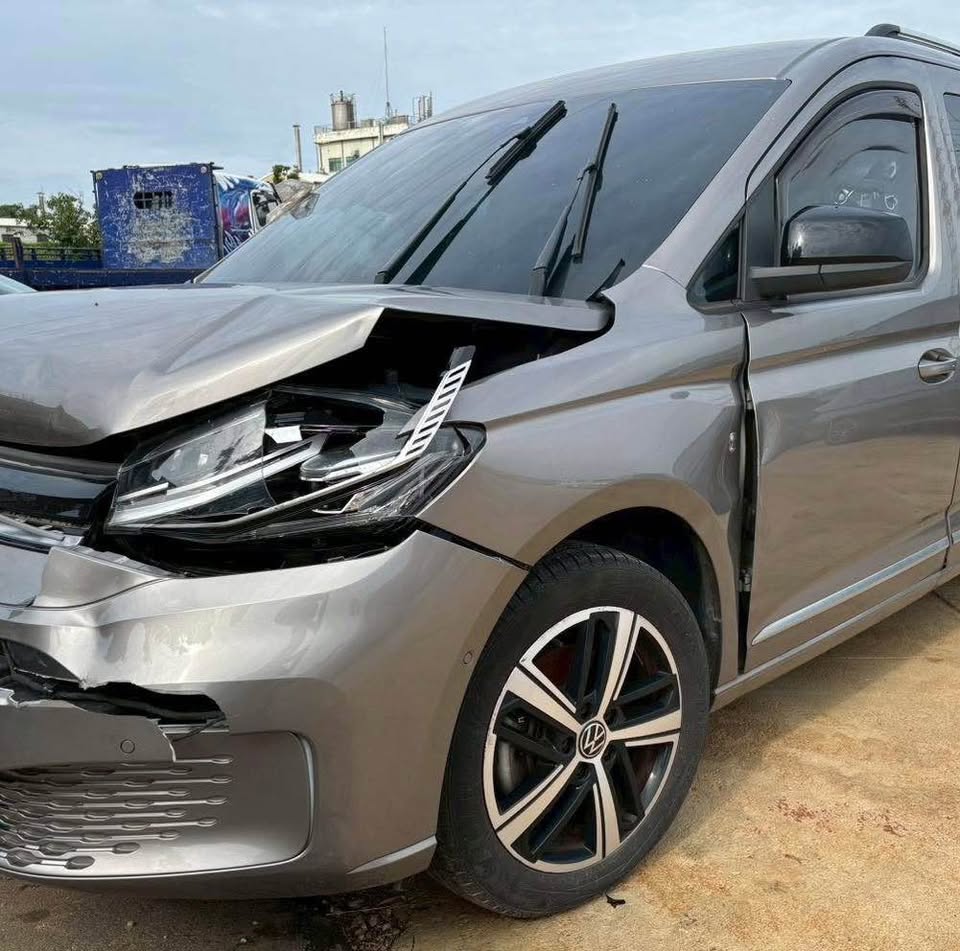 Volkswagen Caddy 五代 整車拆賣 二手零件照片 - Orange Garage