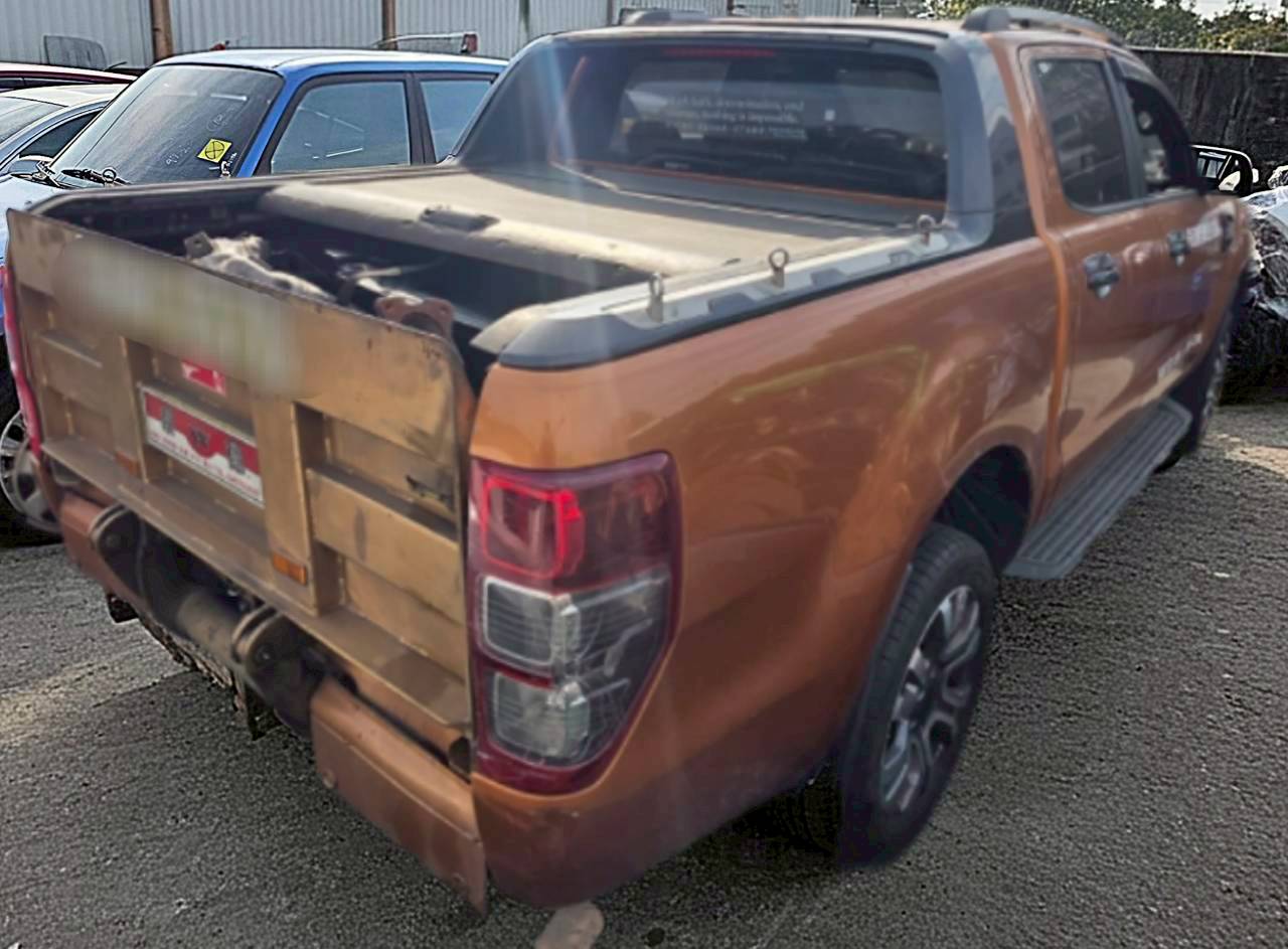Ford Ranger 3.2 Wildtrak 整車拆賣 二手零件照片 - Orange Garage