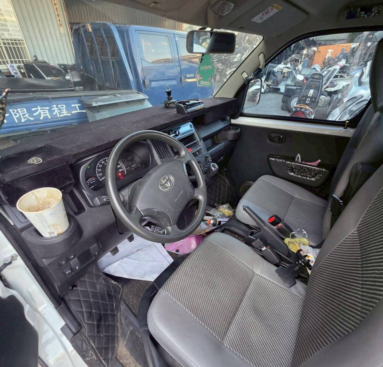 Toyota Town Ace 貨車版 整車拆賣 二手零件照片 - Orange Garage