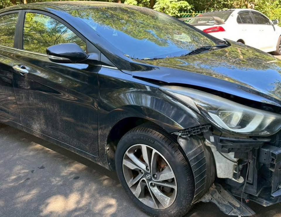 Hyundai Elantra Hyundai 1.8 整車拆賣 二手零件照片 - Orange Garage