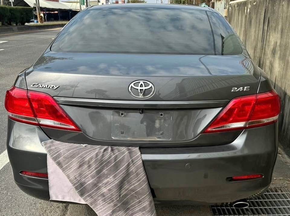 Toyota Camry 2.4 整車拆賣 二手零件照片 - Orange Garage