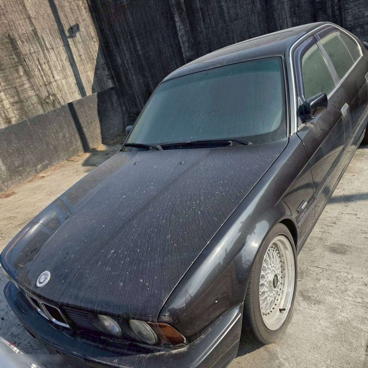 BMW 5 Series 525i 整車拆賣 二手零件照片 - Orange Garage