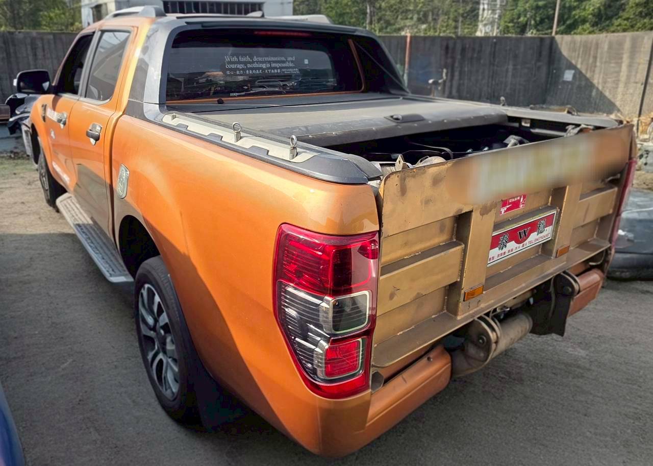 Ford Ranger 3.2 Wildtrak 整車拆賣 二手零件照片 - Orange Garage