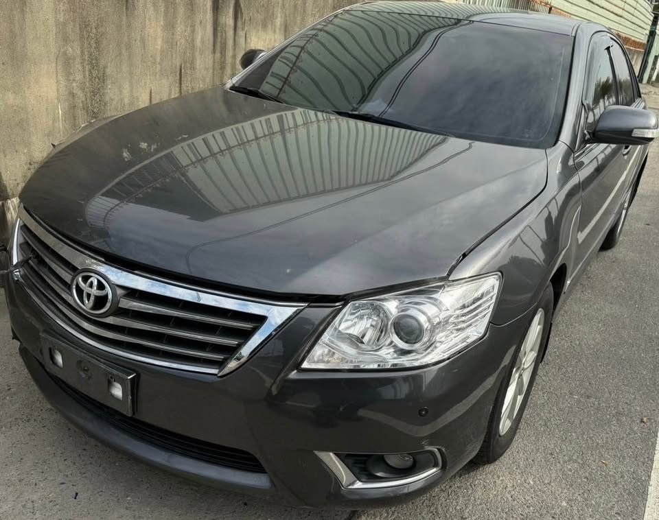 Toyota Camry 2.4 整車拆賣 二手零件照片 - Orange Garage