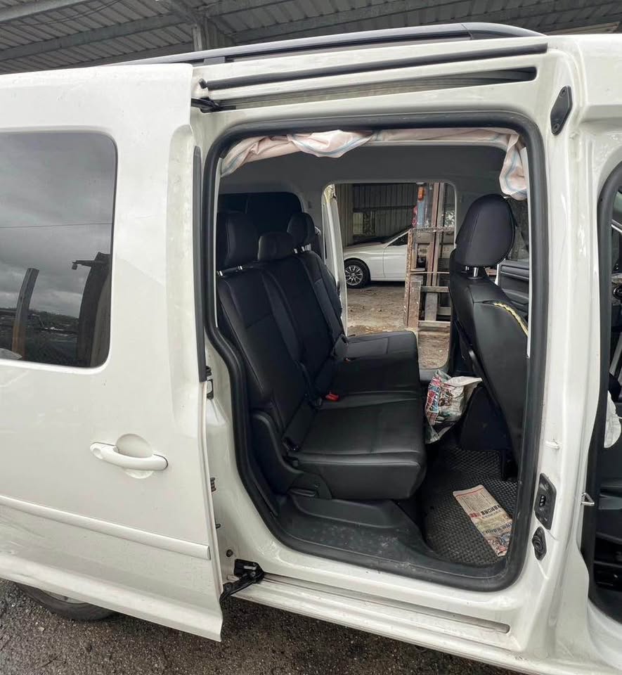 Volkswagen Caddy 四代 整車拆賣 二手零件照片 - Orange Garage