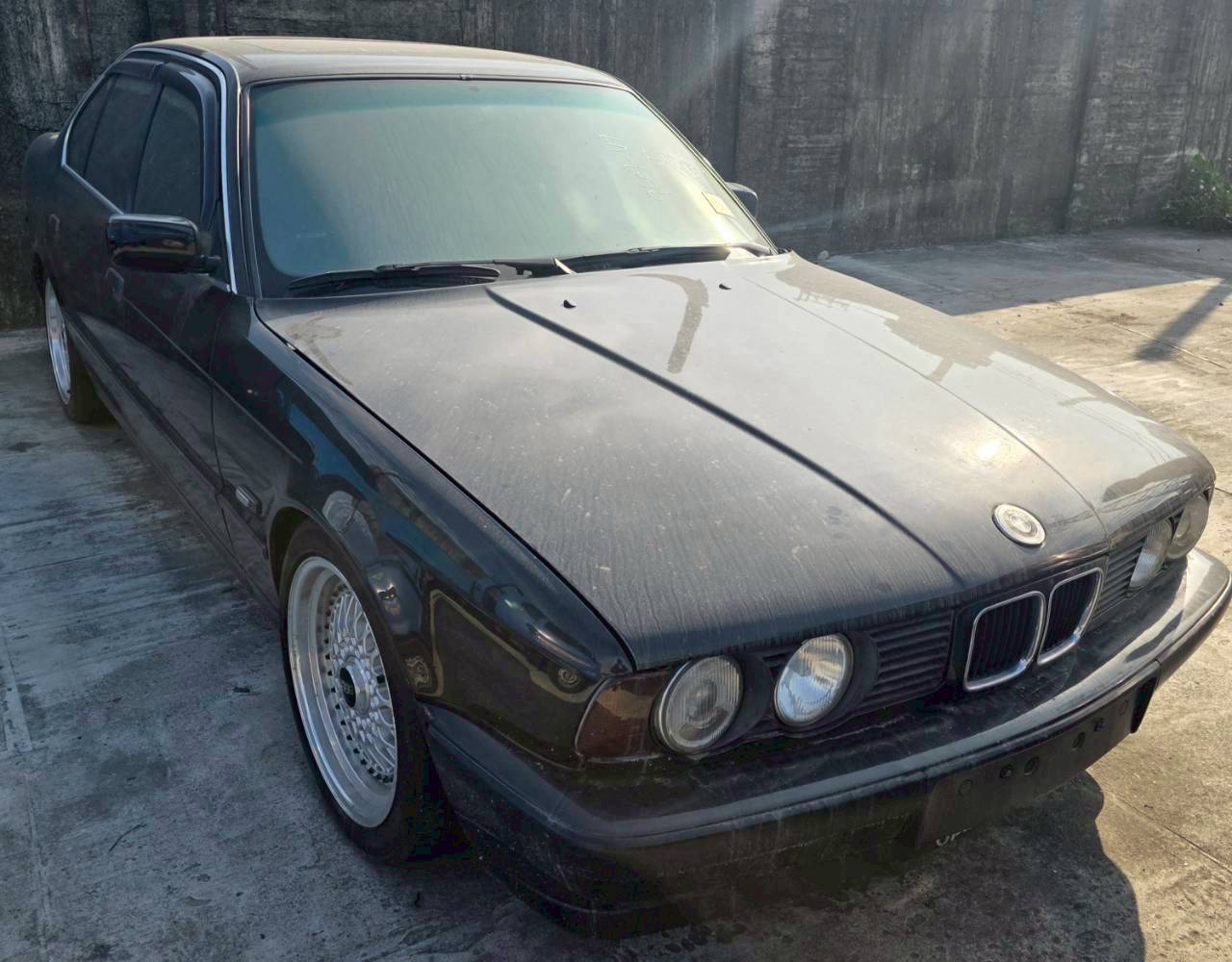 BMW 5 Series 525i 整車拆賣 二手零件照片 - Orange Garage