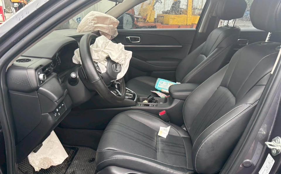 Honda HR-V 1.5 整車拆賣 二手零件照片 - Orange Garage