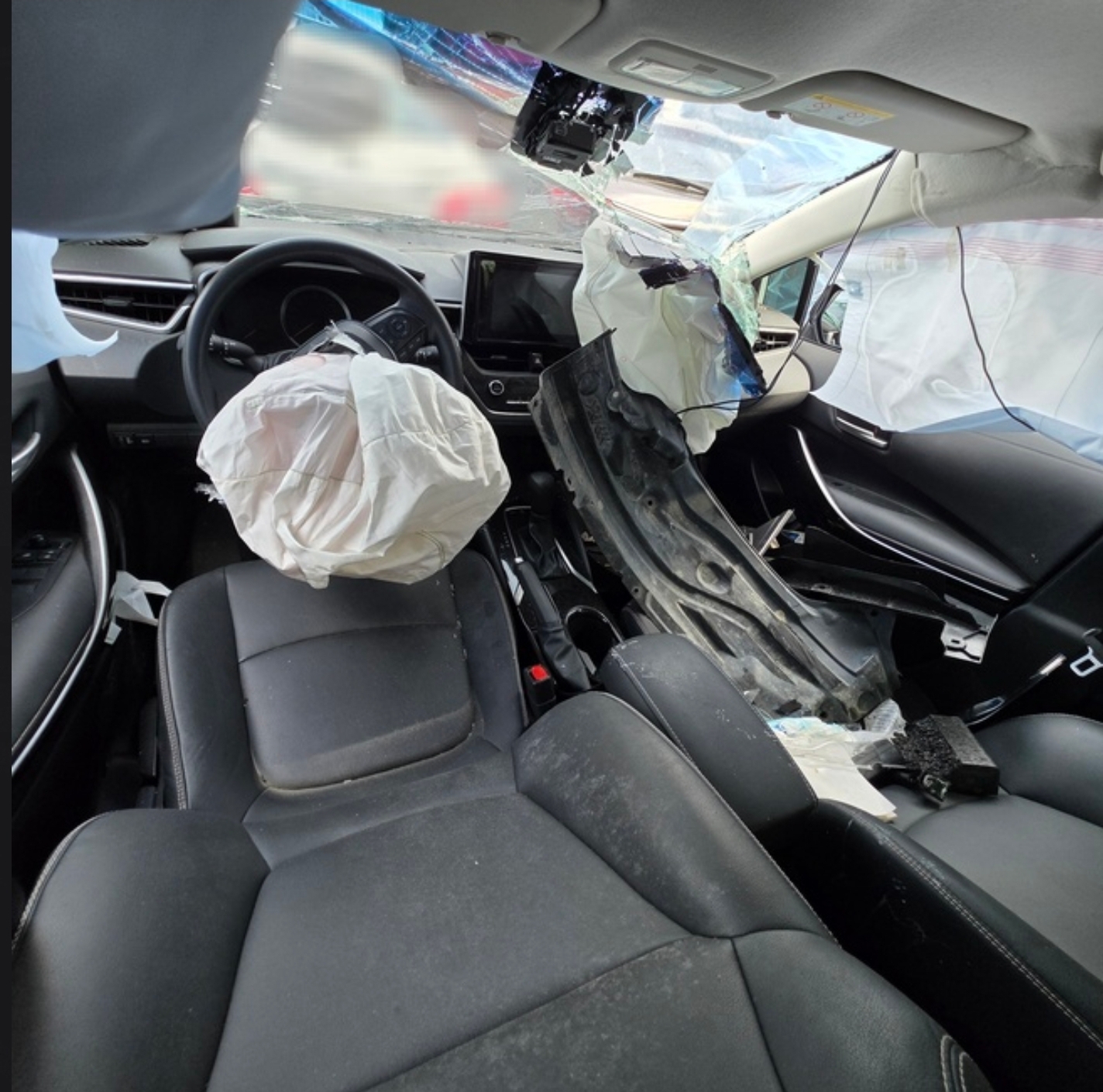 Toyota Corolla Altis 1.8 整車拆賣 二手零件照片 - Orange Garage