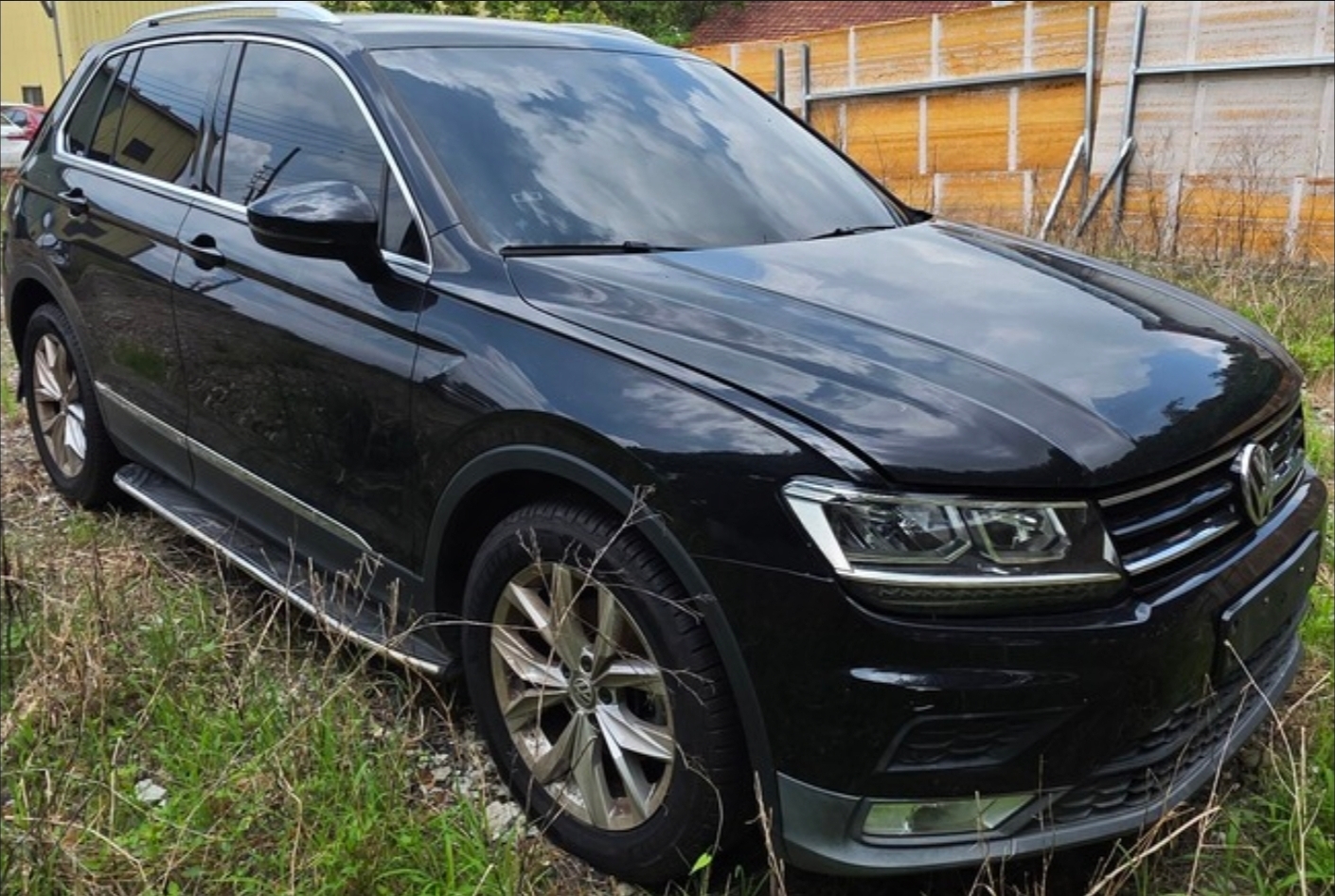 Volkswagen Tiguan 280TSI 整車拆賣 二手零件照片 - Orange Garage