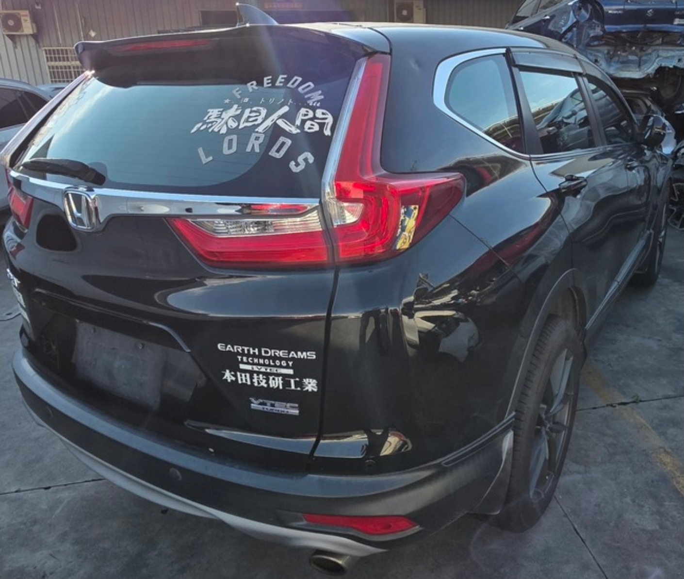 Honda CR-V 1.5 整車拆賣 二手零件照片 - Orange Garage