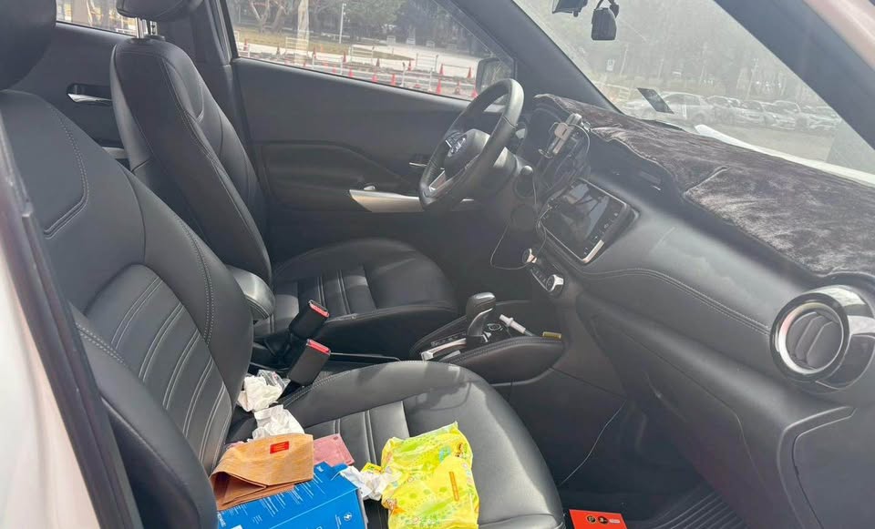 Nissan Kicks 1.5 整車拆賣 二手零件照片 - Orange Garage