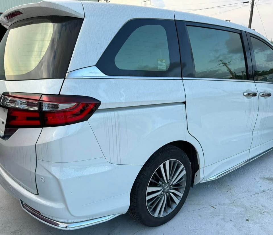 Honda Odyssey 2.4 整車拆賣 二手零件照片 - Orange Garage