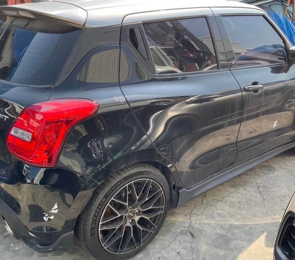 Suzuki Swift Sport 整車拆賣 二手零件照片 - Orange Garage