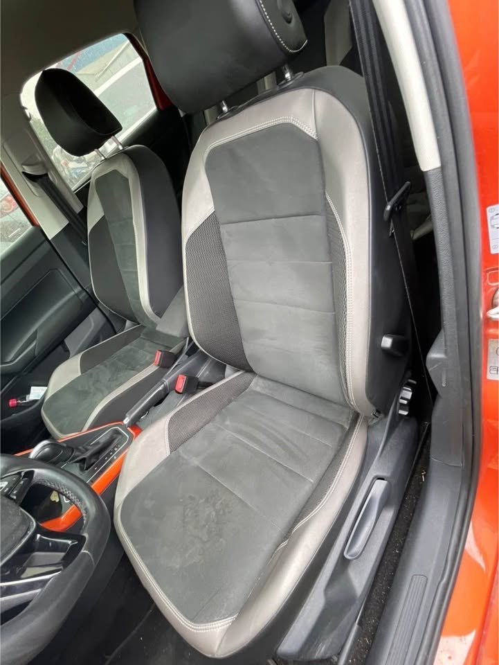 Volkswagen Polo 1.0 整車拆賣 二手零件照片 - Orange Garage