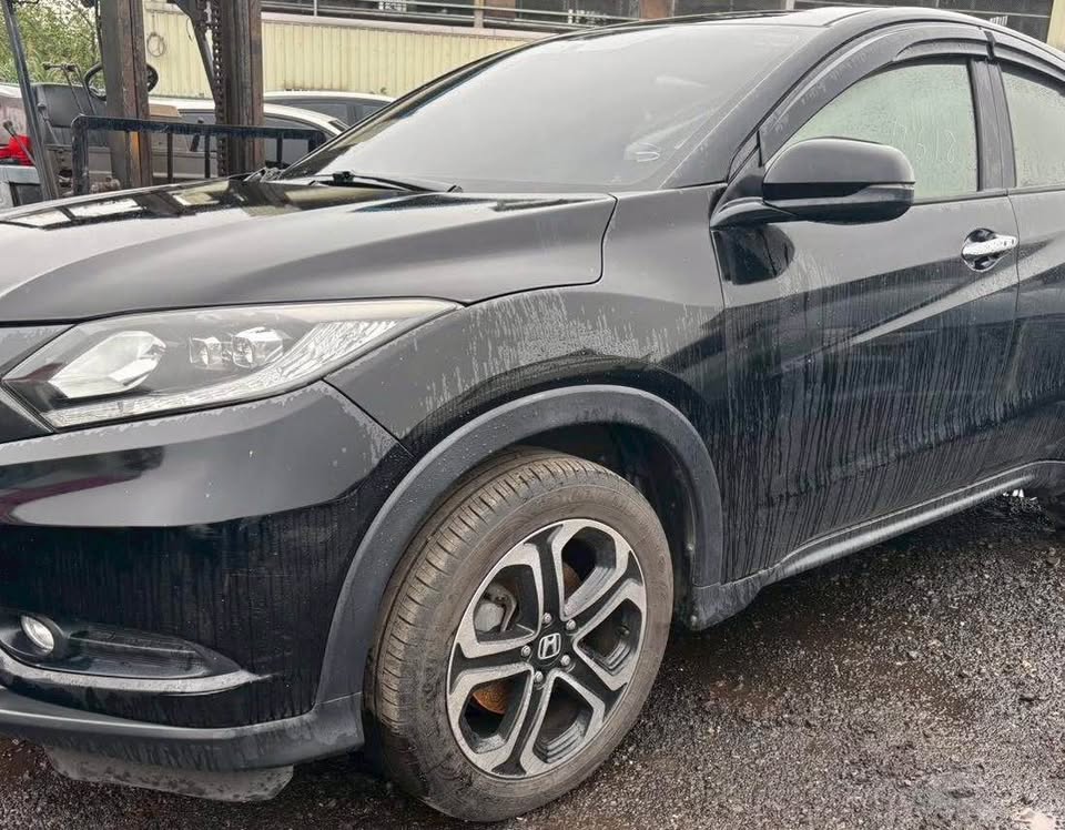 Honda HR-V 1.8 整車拆賣 二手零件照片 - Orange Garage