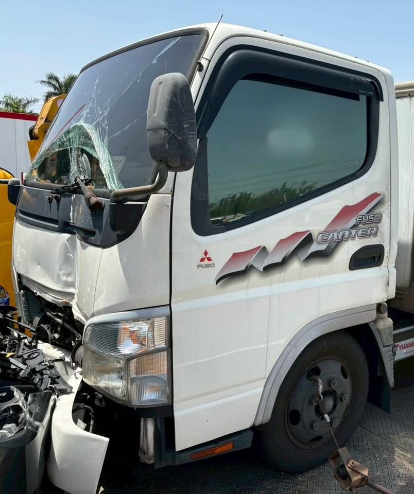 Mitsubishi Canter 7.5代 整車拆賣 二手零件照片 - Orange Garage
