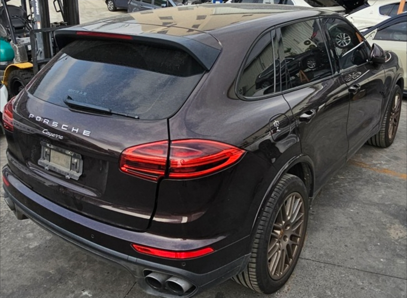 Porsche Cayenne 3.6 整車拆賣 二手零件照片 - Orange Garage