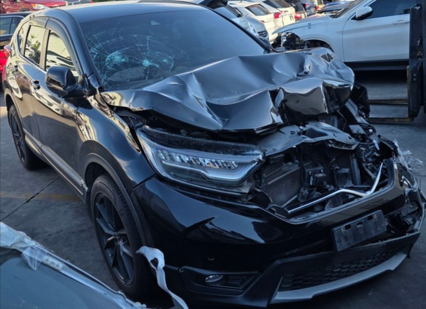 Honda CR-V 1.5 整車拆賣 二手零件照片 - Orange Garage