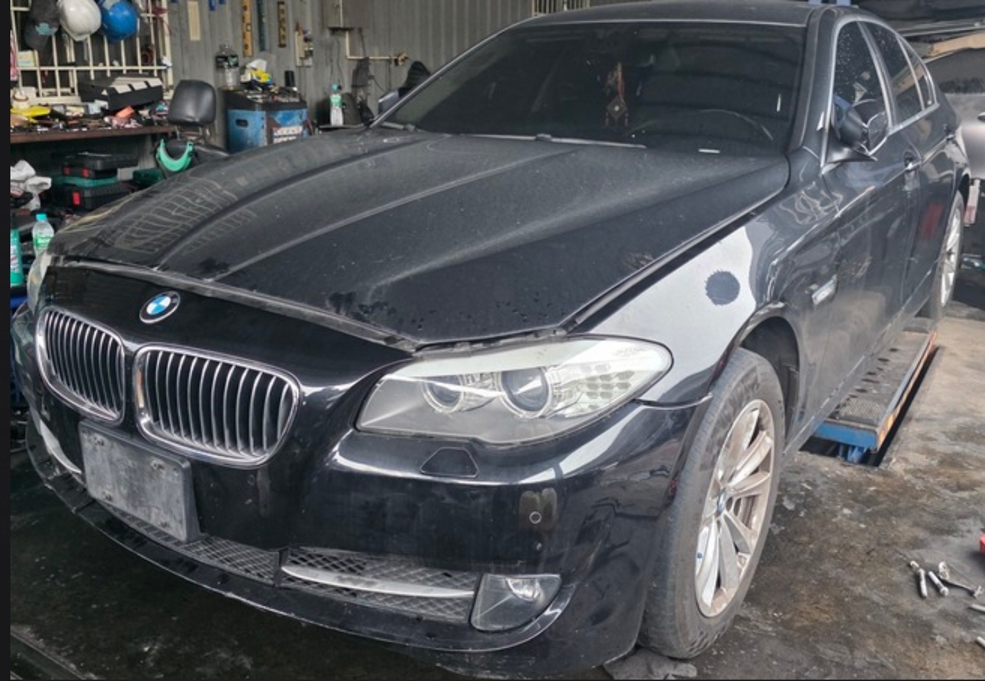 BMW 5 Series 520d 整車拆賣 二手零件照片 - Orange Garage