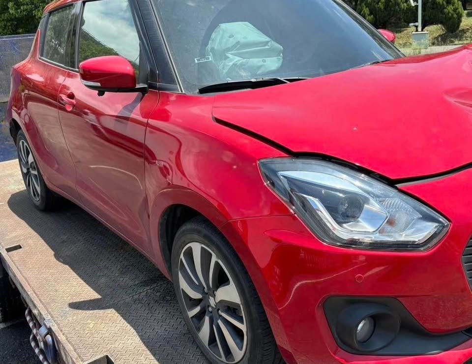 Suzuki Swift 1.0 整車拆賣 二手零件照片 - Orange Garage
