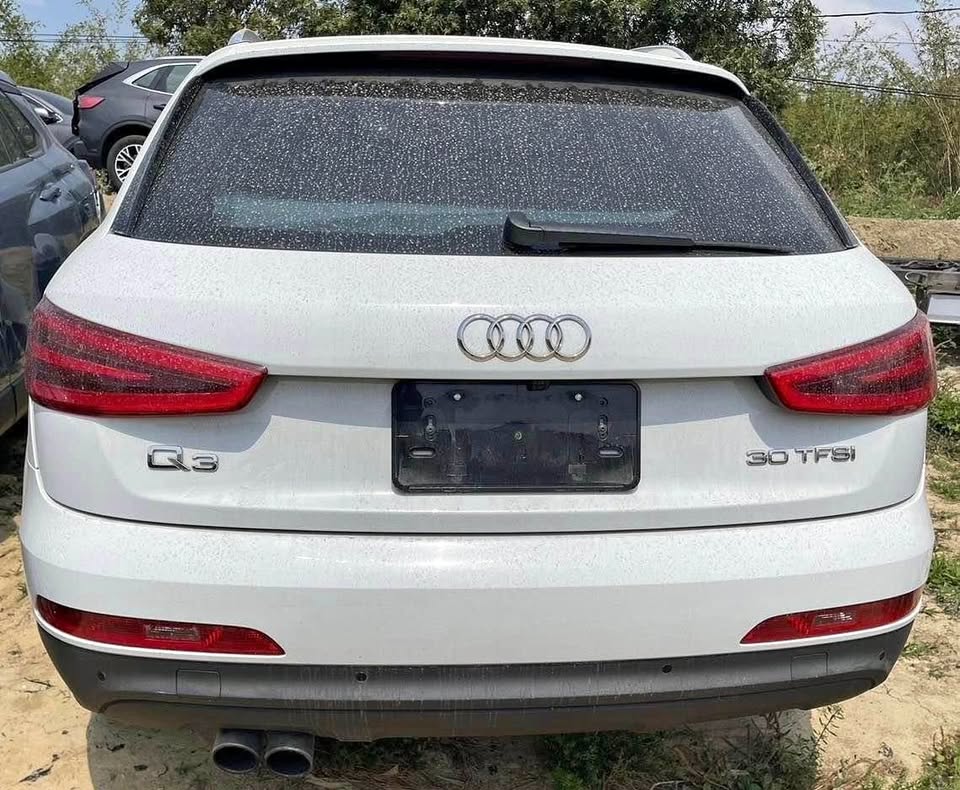Audi Q3 1.4 TFSI 整車拆賣 二手零件照片 - Orange Garage