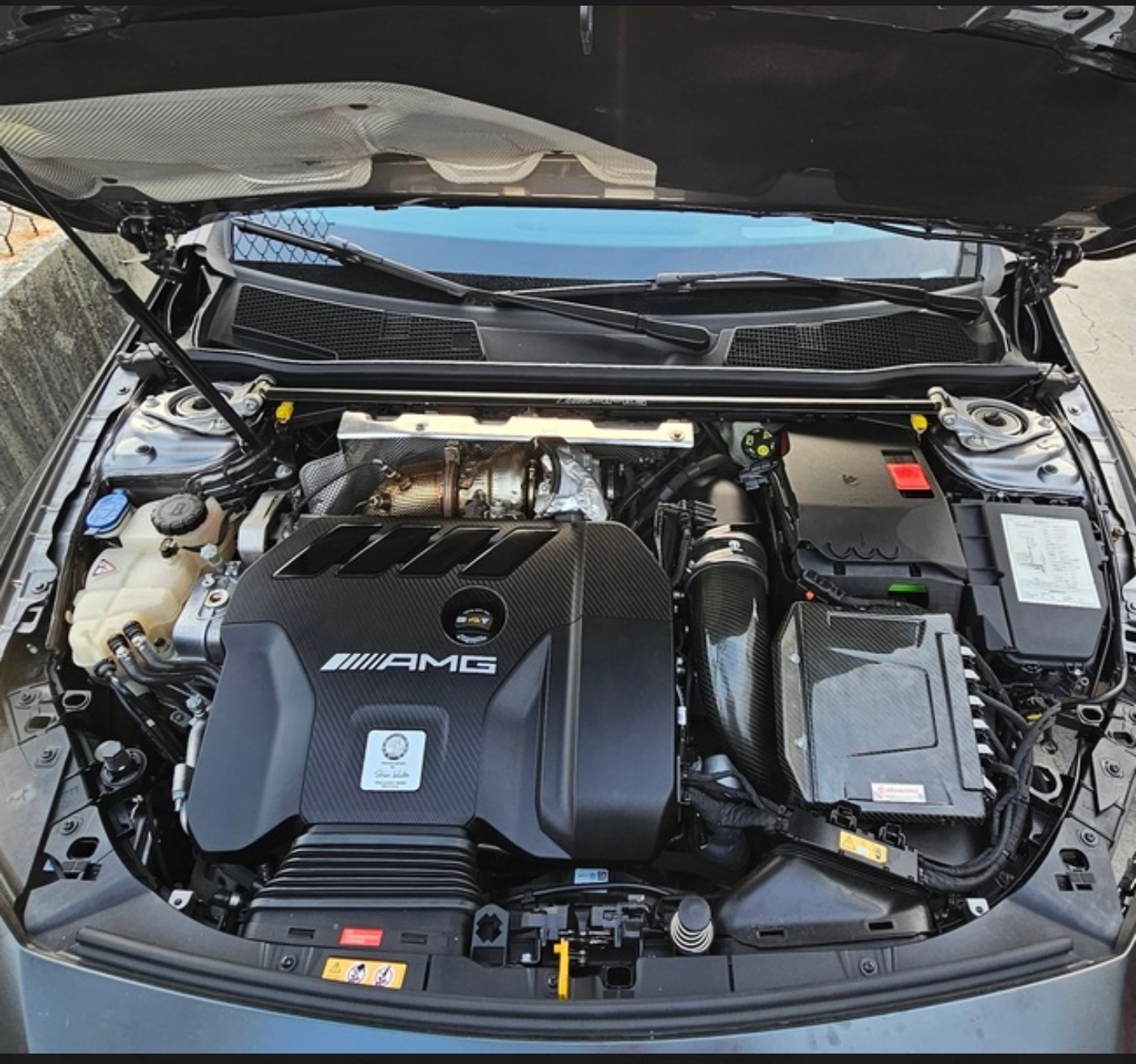 Mercedes-Benz CLA 45S 4MATIC＋ 整車拆賣 二手零件照片 - Orange Garage