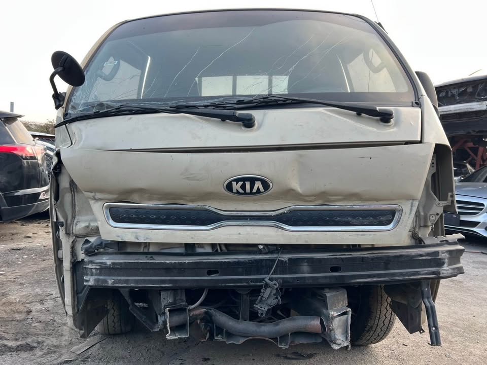 Kia K2500 Euro 5 整車拆賣 二手零件照片 - Orange Garage
