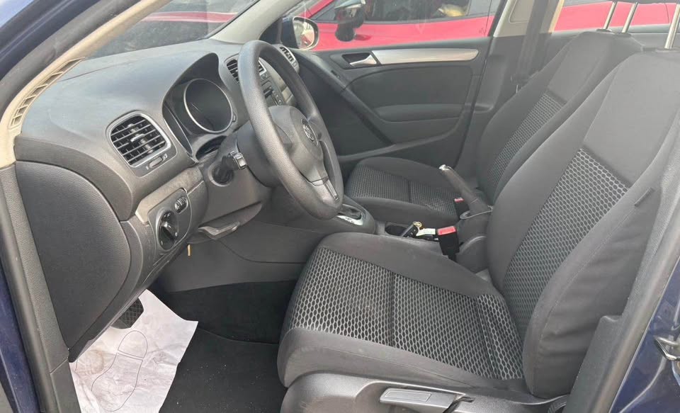 Volkswagen Golf Mk6 1.6 MPI 整車拆賣 二手零件照片 - Orange Garage