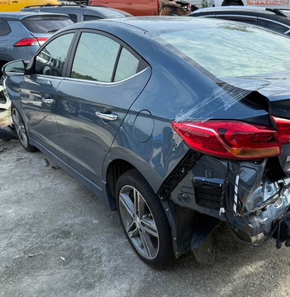 Mitsubishi Eclipse Cross 1.6 整車拆賣 二手零件照片 - Orange Garage