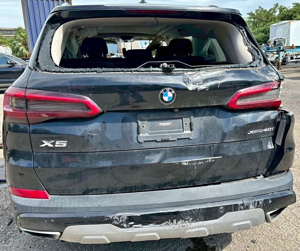 BMW X5 xDrive40i 整車拆賣 二手零件照片 - Orange Garage