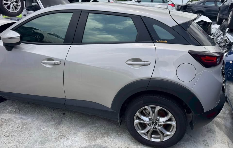 Mazda CX-3 2.0 整車拆賣 二手零件照片 - Orange Garage