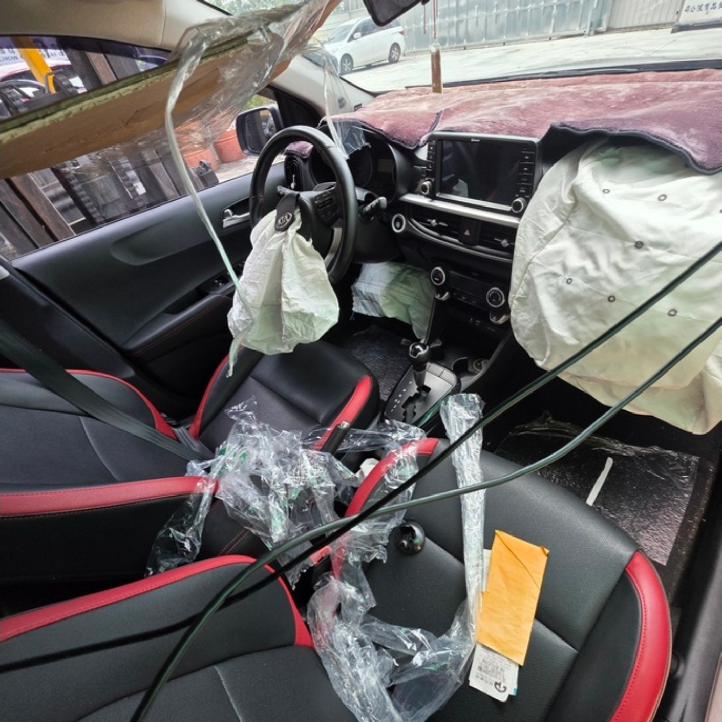 Kia Picanto X-Line 1.3 整車拆賣 二手零件照片 - Orange Garage