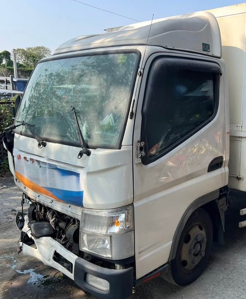 Mitsubishi Canter 第七代 整車拆賣 二手零件照片 - Orange Garage