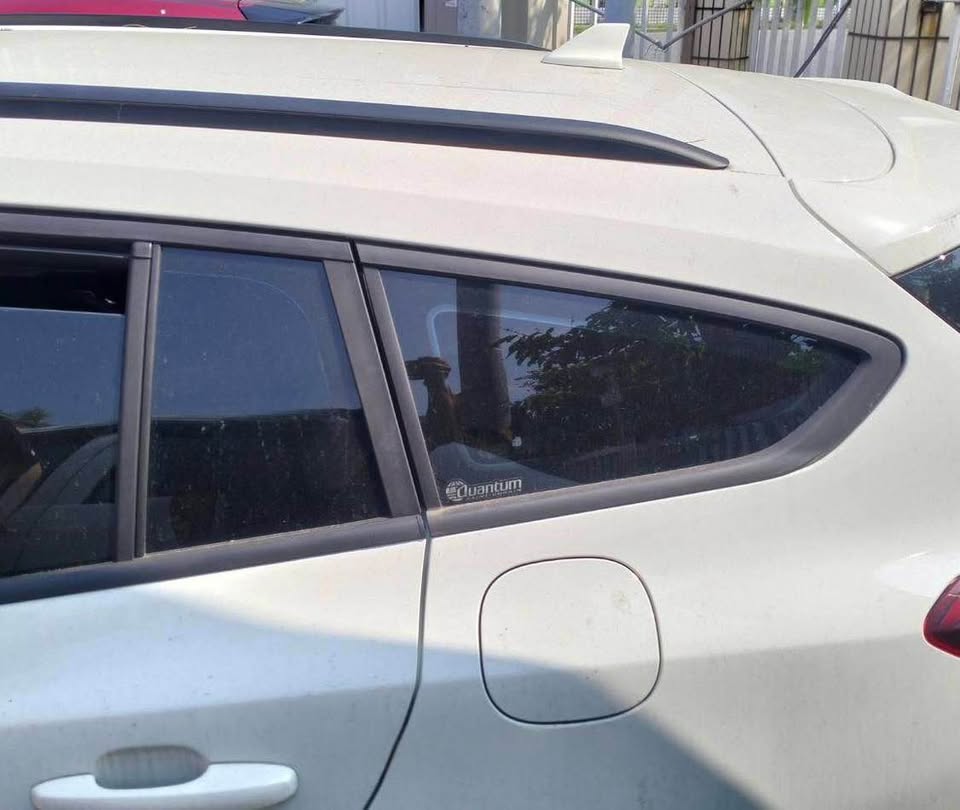 Ford Focus Wagon ST-Line X 1.5 整車拆賣 二手零件照片 - Orange Garage