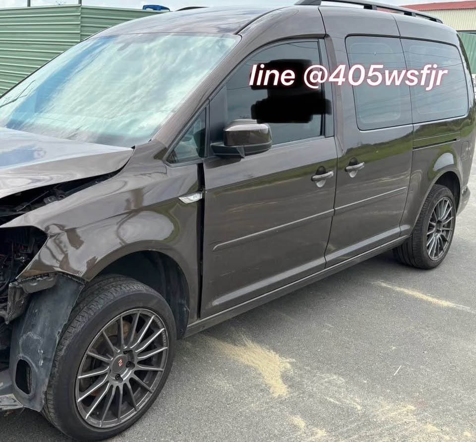 Volkswagen Caddy Maxi TSI 整車拆賣 二手零件照片 - Orange Garage