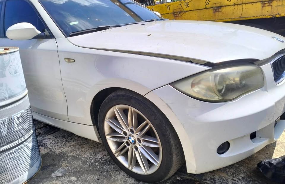 BMW 1 Series 120i 整車拆賣 二手零件照片 - Orange Garage
