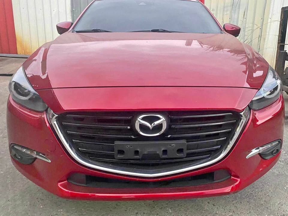 Mazda 3 2.0 整車拆賣 二手零件照片 - Orange Garage