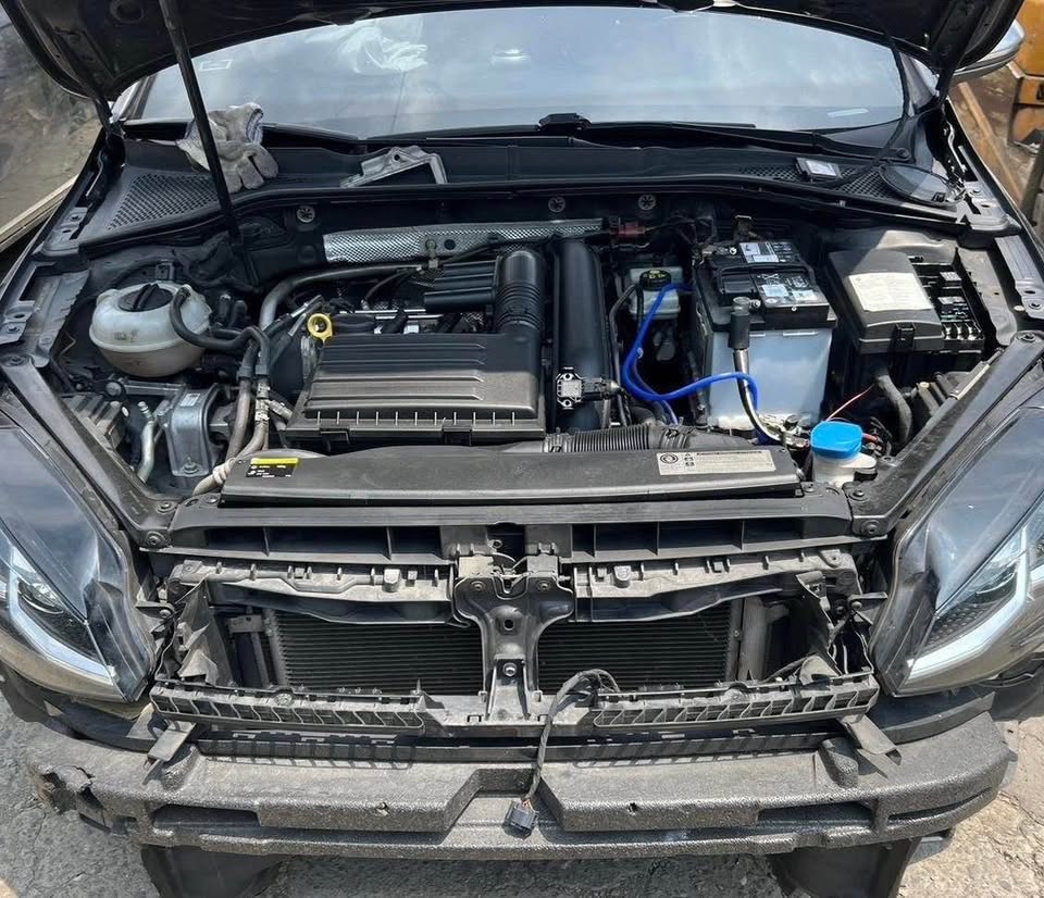 Volkswagen Golf Variant 280 TSI 整車拆賣 二手零件照片 - Orange Garage