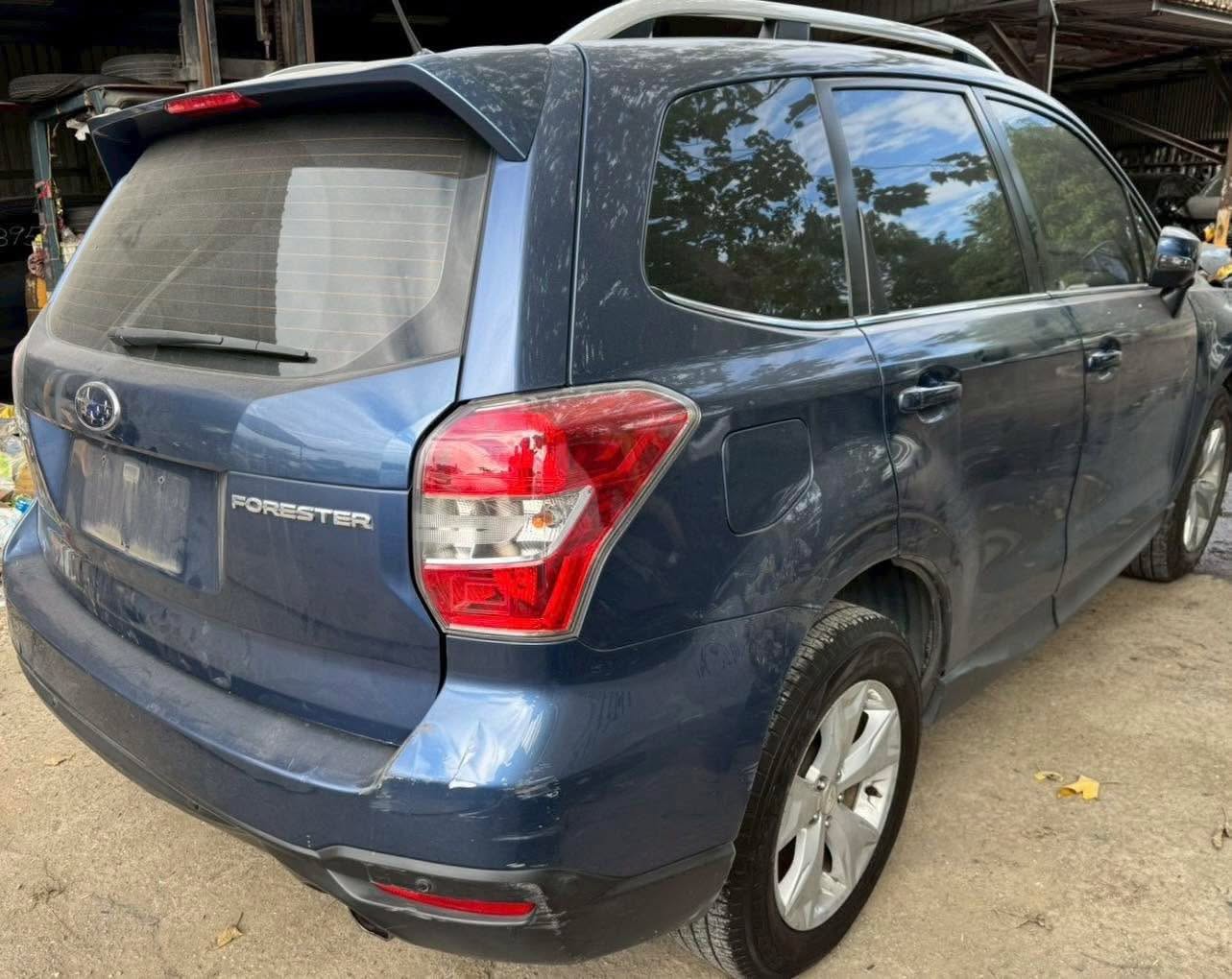 Subaru Forester SJ5 2.0i 整車拆賣 二手零件照片 - Orange Garage