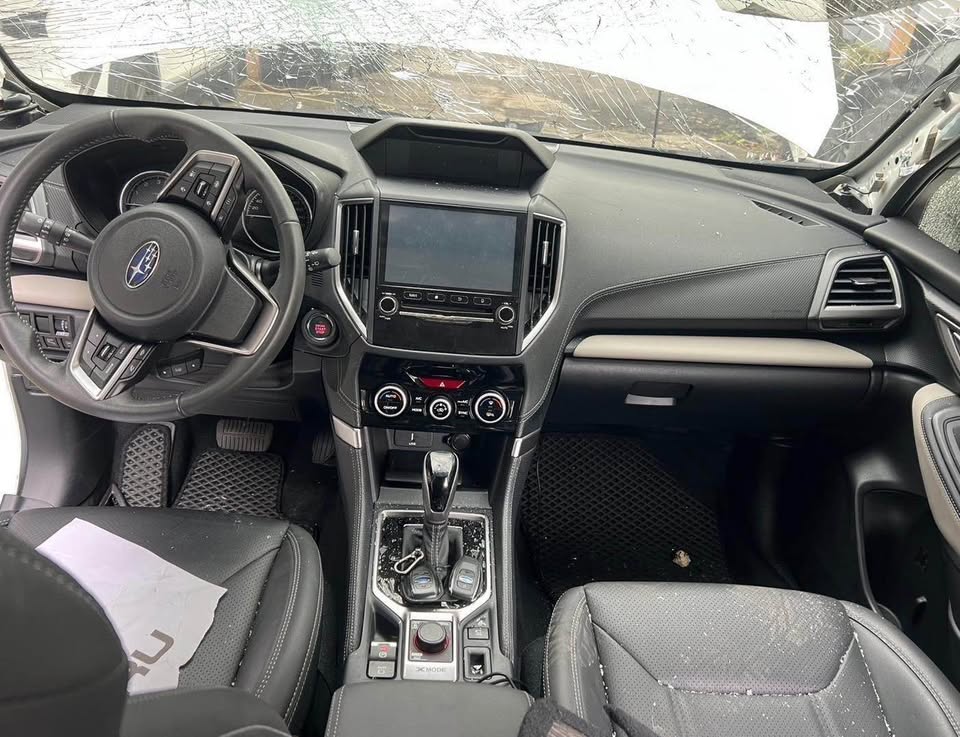 Subaru Forester 2.0i-S e-BOXER 整車拆賣 二手零件照片 - Orange Garage