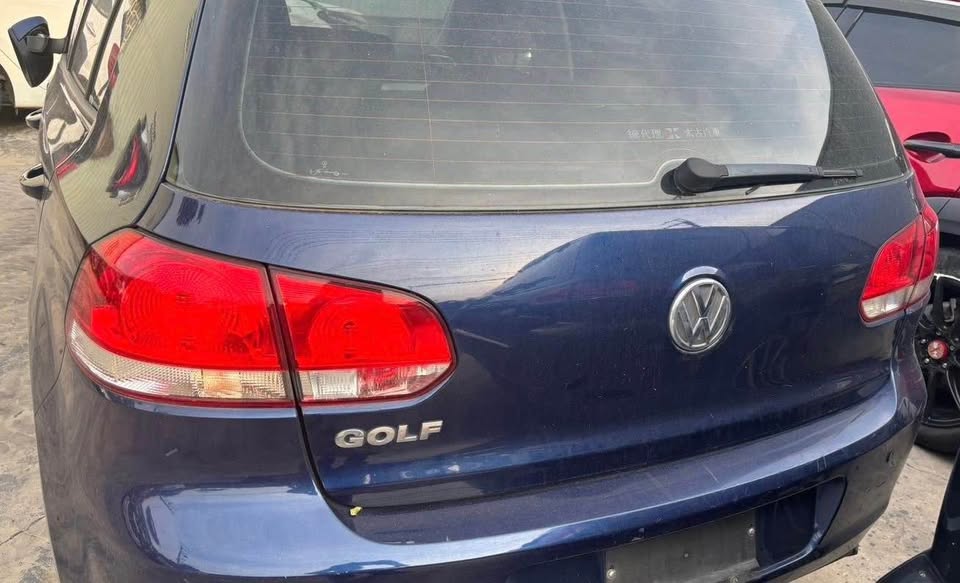 Volkswagen Golf Mk6 1.6 MPI 整車拆賣 二手零件照片 - Orange Garage