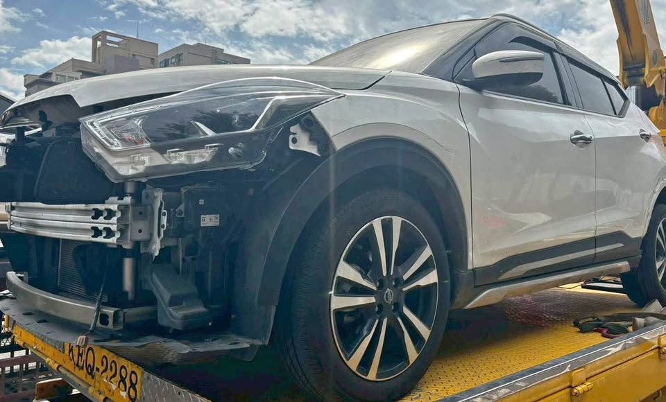 Nissan Kicks 1.5 整車拆賣 二手零件照片 - Orange Garage