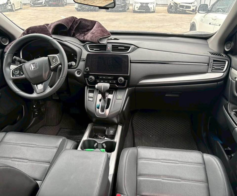Honda CR-V 1.5 整車拆賣 二手零件照片 - Orange Garage