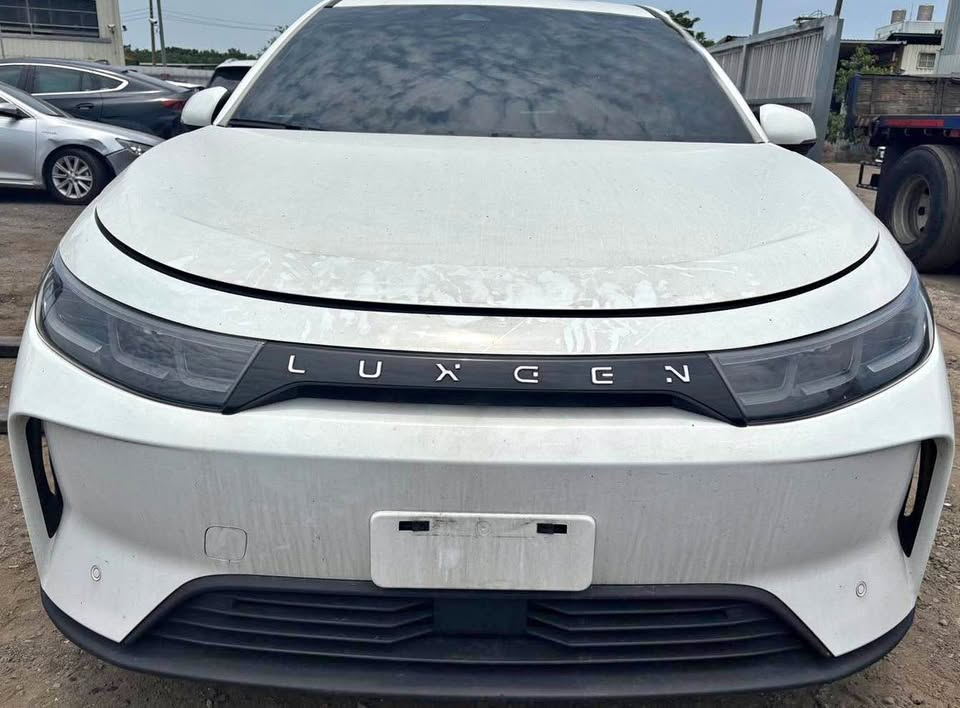 Luxgen n7 整車拆賣 二手零件照片 - Orange Garage