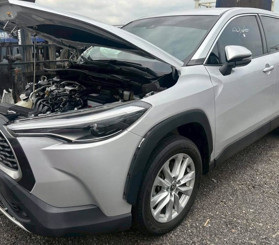 Toyota Corolla Cross 1.8 整車拆賣 二手零件照片 - Orange Garage