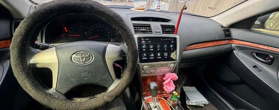 Toyota Camry 2.4 整車拆賣 二手零件照片 - Orange Garage