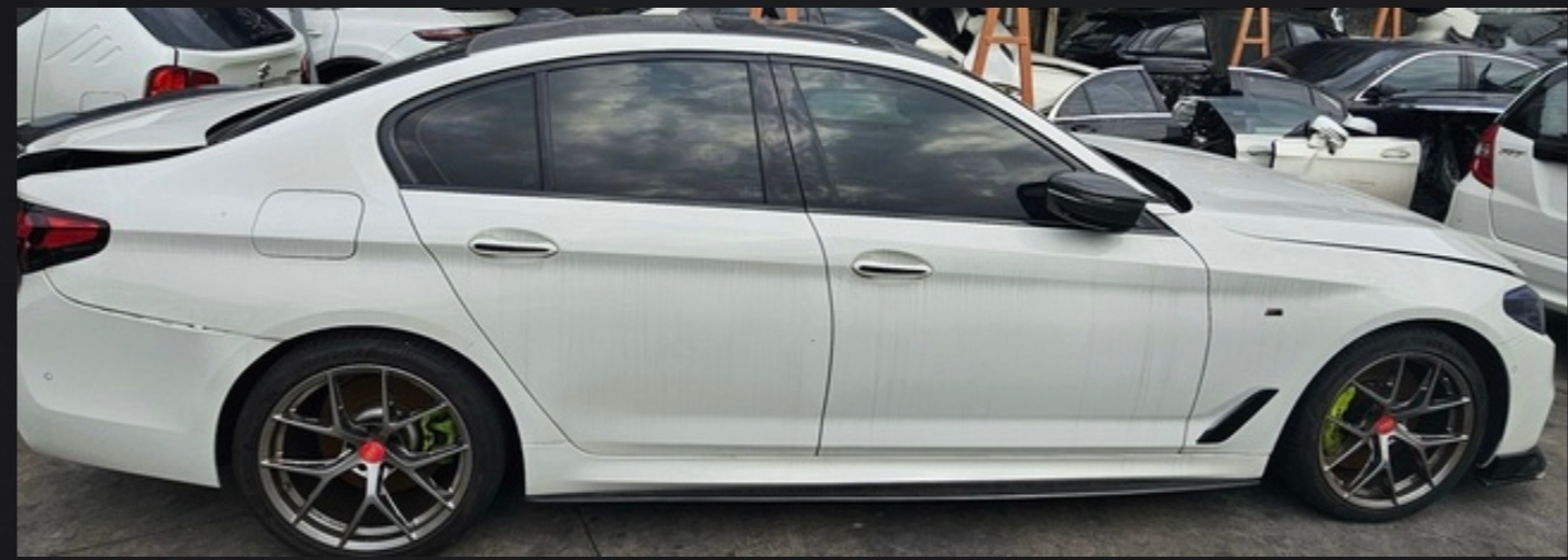 BMW 5 Series 540i 整車拆賣 二手零件照片 - Orange Garage