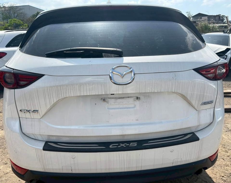 Mazda CX-5 2.5 Skyactiv-G 整車拆賣 二手零件照片 - Orange Garage