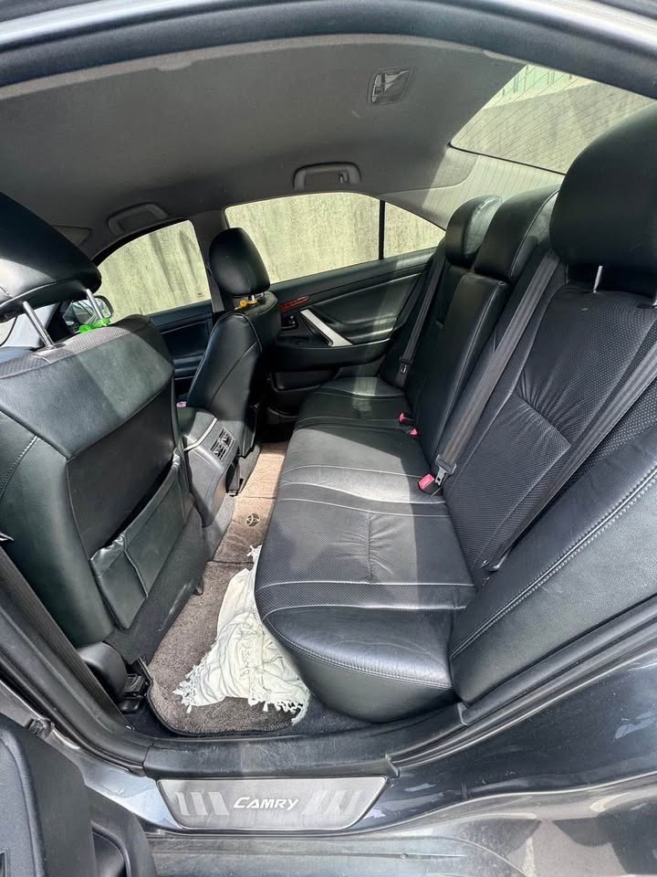 Toyota Camry 2.4 整車拆賣 二手零件照片 - Orange Garage